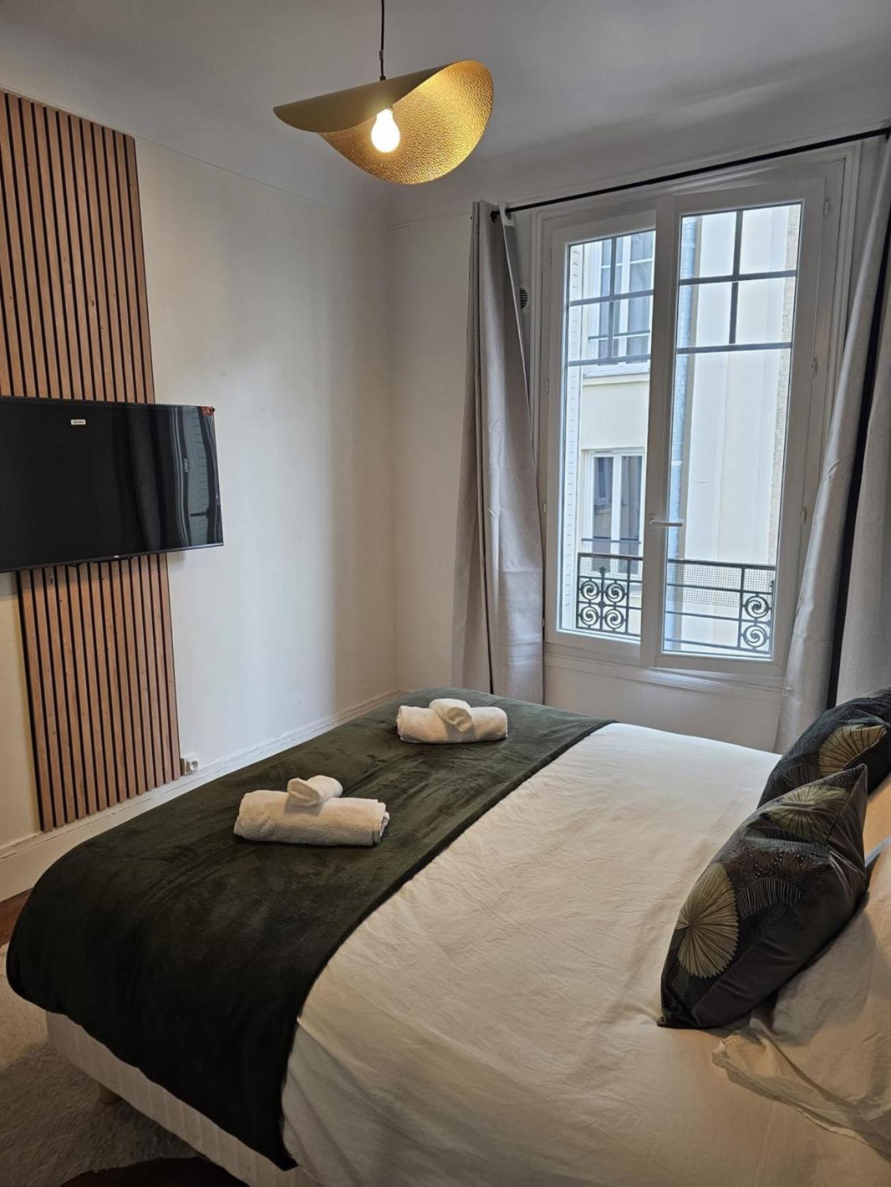 Appartement Beautiful 1 Bedroom Flat In 17th Parijs